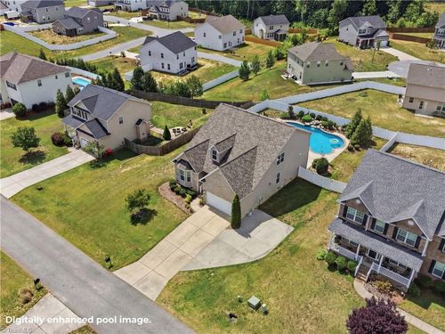 284 Ironwood Dr, Thomasville, NC, 27360-7772 | Card Image