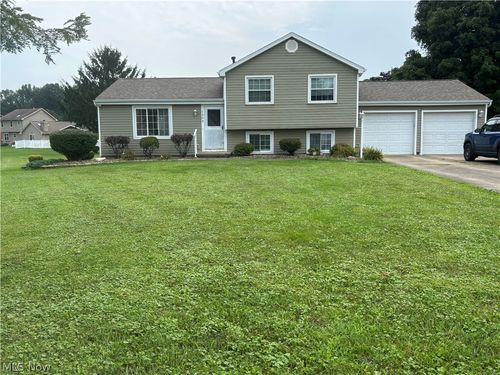 1302 Huntington Court, Boardman, OH, 44512 | Card Image