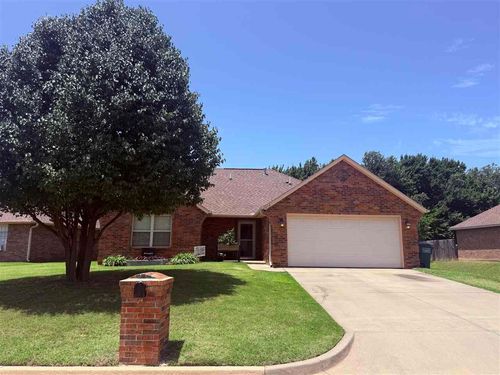 801 N Methodist Avenue, Perkins, OK, 74059 | Card Image