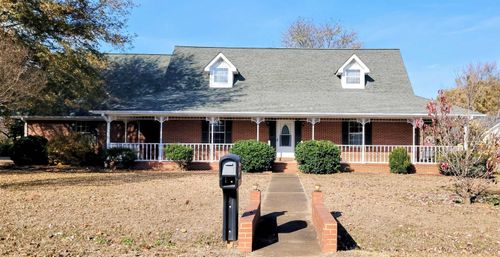 608 Eastman Ave, Tuscumbia, AL, 35674-4343 | Card Image