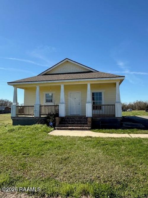 7807 Trey Cir, New Iberia, LA, 70560-7815 | Card Image