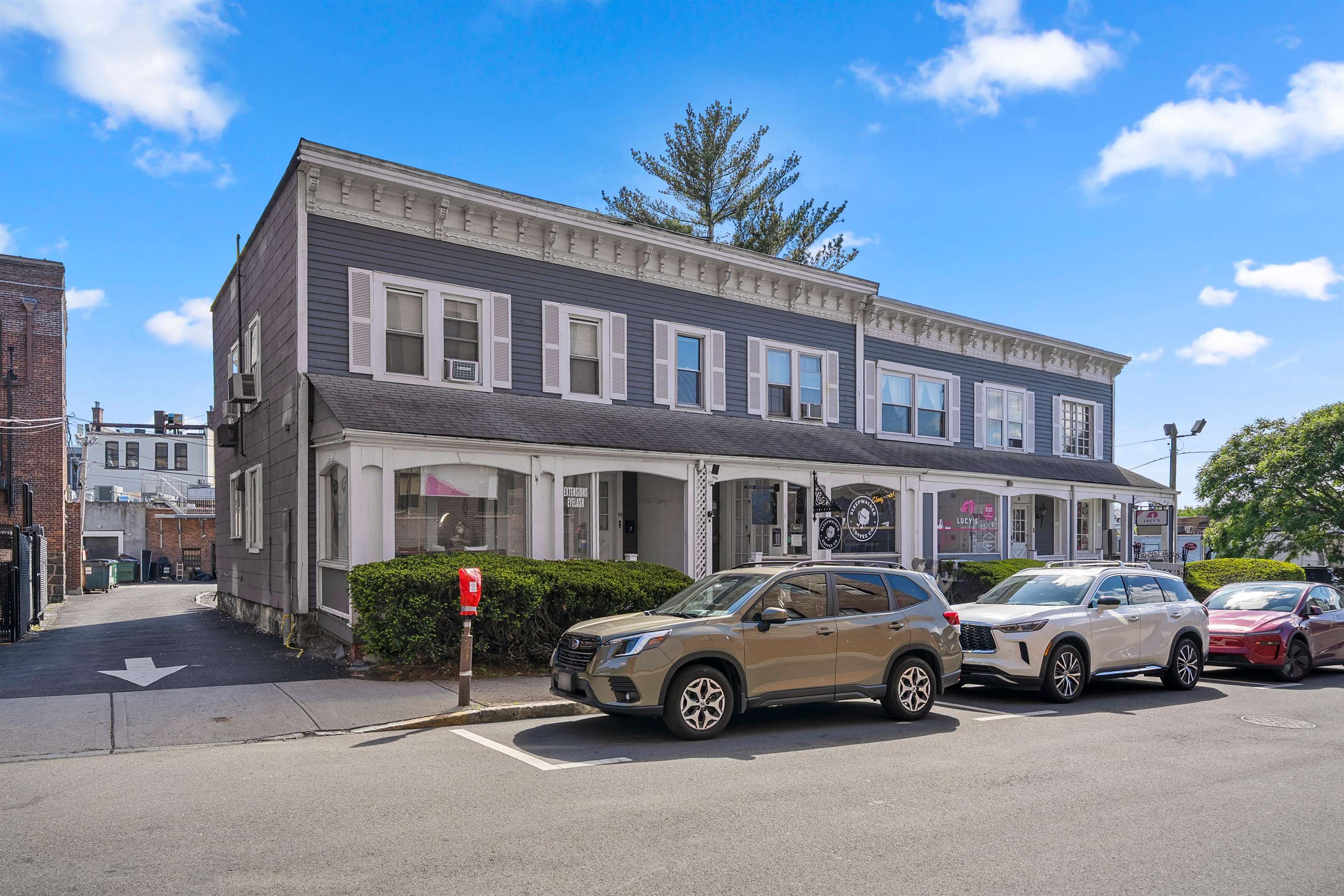 Commercial Sale in Englewood 3
