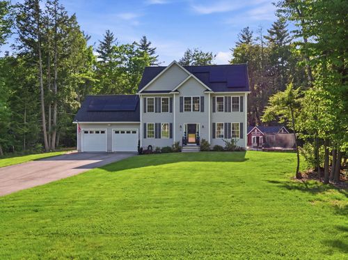 11 Bancroft Cir, Mont Vernon, NH, 03057-1434 | Card Image