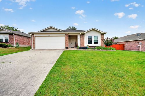 1218 Feather Crest Dr, Krum, TX, 76249-7531 | Card Image