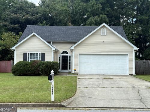 5689 Isleworth Way, College Park, GA, 30349-6967 | Card Image
