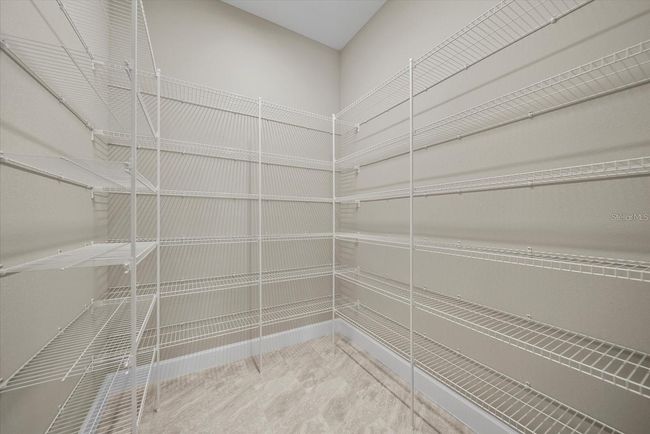 Walk-in pantry | Image 18
