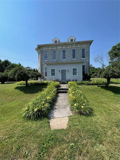 280 Chestnut Street, Longswamp Township, PA, 19539 | Card Image