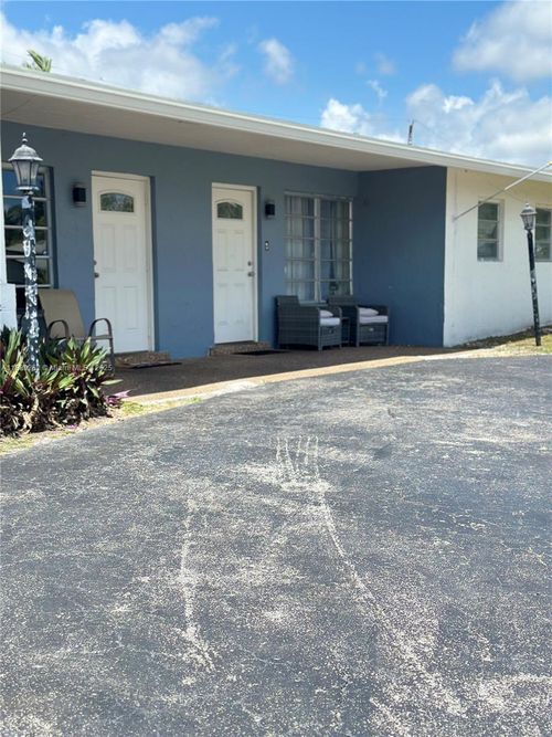 4671 Sw 43rd Ter, Fort Lauderdale, FL, 33314-4734 | Card Image