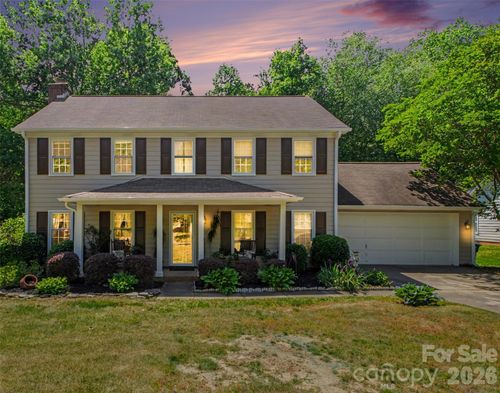 13333 Kintyre Ct, Matthews, NC, 28105-4043 | Card Image