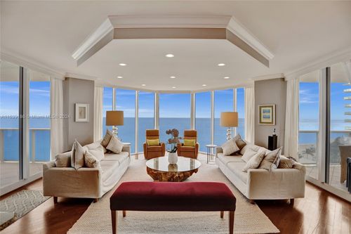 apt-908-19111 Collins Ave, Sunny Isles Beach, FL, 33160-2380 | Card Image