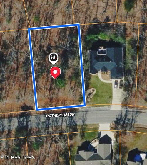 245 Rotherham Dr, Crossville, TN, 38558-2602 | Card Image
