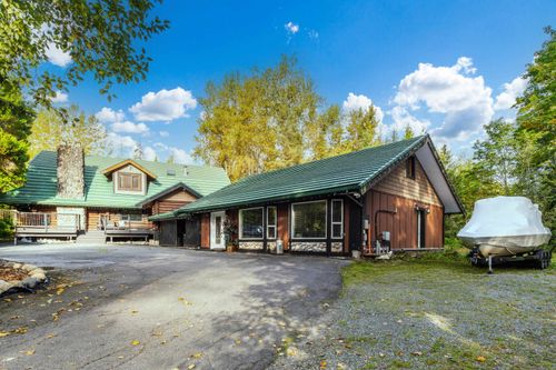 26651 Cunningham Ave, Maple Ridge, BC, V2W1M8 | Card Image