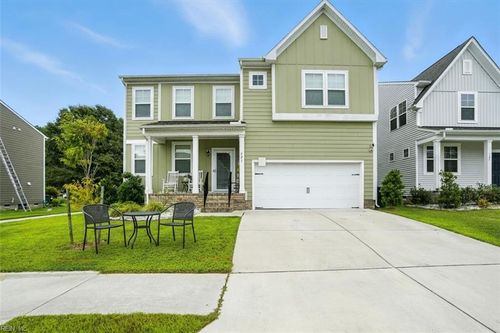 121 Meadows Landing Ln, Suffolk, VA, 23434-6055 | Card Image