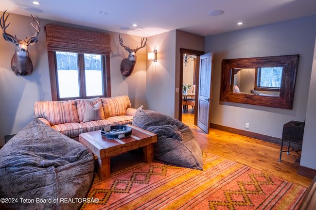 2815 Black Sheep Farm Rd, House other with 4 bedrooms, 5 bathrooms and null parking in Alta WY | Image 16