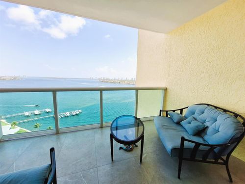 1705-2650 Lake Shore Dr, RIVIERA BEACH, FL, 33404-4604 | Card Image