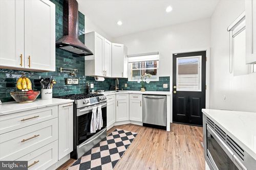 2543 S 17th St, PHILADELPHIA, PA, 19145-4514 | Card Image