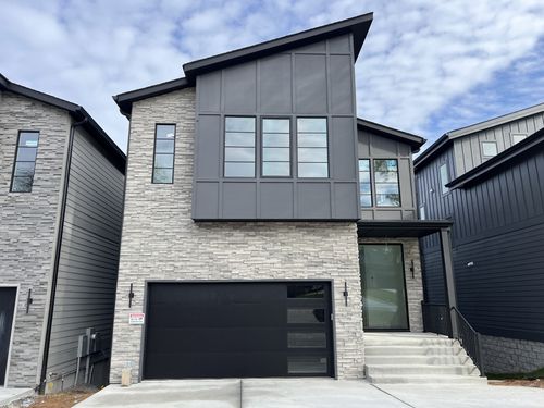 2505 Barclay Dr, Nashville, TN, 37206-1505 | Card Image