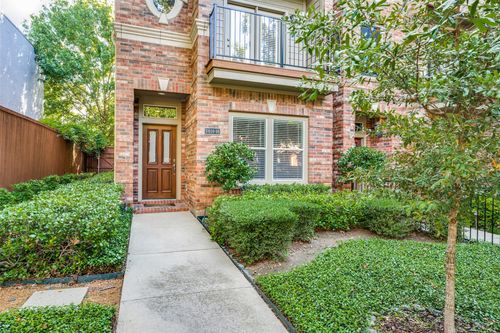 apt-10-3610 Gillespie St, Dallas, TX, 75219-4979 | Card Image