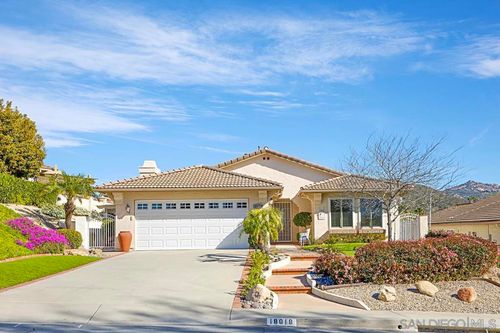 18018 Calle Estepona, San Diego, CA, 92128-1553 | Card Image