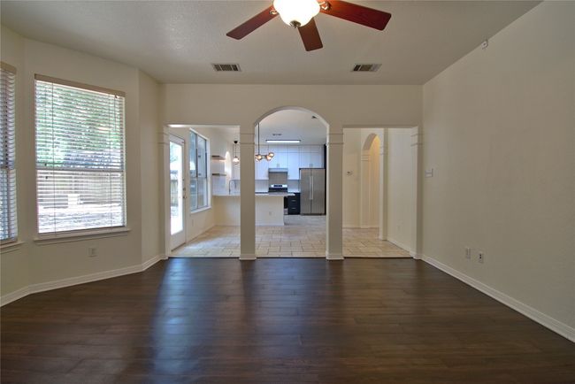2423 Falcon Dr, House other with 3 bedrooms, 3 bathrooms and 4 parking in Round Rock TX | Image 12