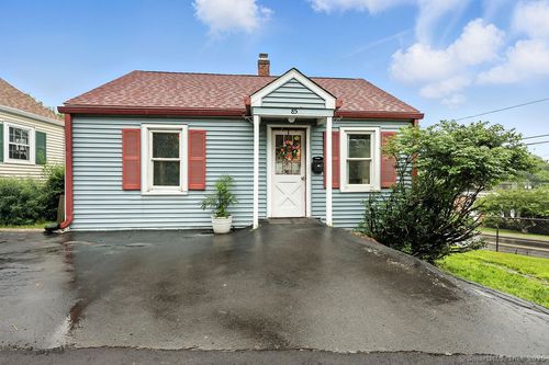85 Peck St, Berlin, CT, 06037-2152 | Card Image