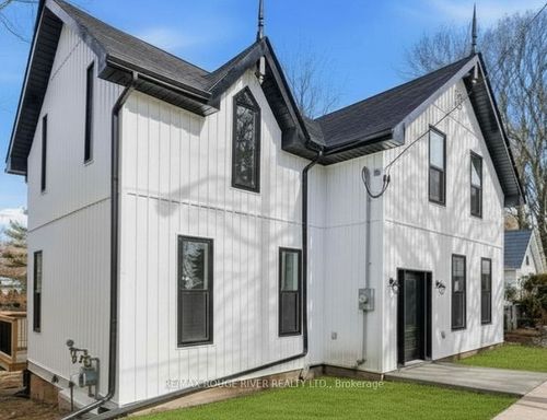 40 Charles St, Port Hope, ON, L1A1S4 | Card Image