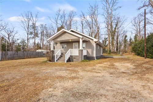 25 Wood Cir, Taylors, SC, 29687-2948 | Card Image
