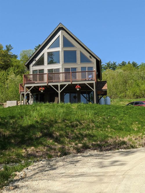 790 Poor Farm Rd, Francestown, NH, 03043-3219 | Card Image