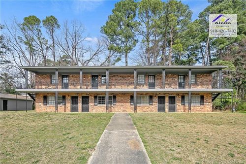 4122 S Dowfield Dr, Fayetteville, NC, 28311-3700 | Card Image