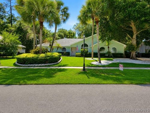 129 38th Ct, Vero Beach, FL, 32968-2452 | Card Image