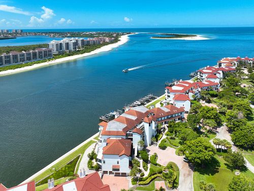 324-324 La Peninsula Blvd, NAPLES, FL, 34113-4037 | Card Image
