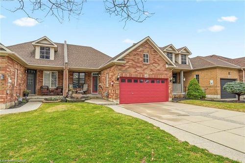133 Thoroughbred Blvd, Ancaster, ON, L9K1N2 | Card Image