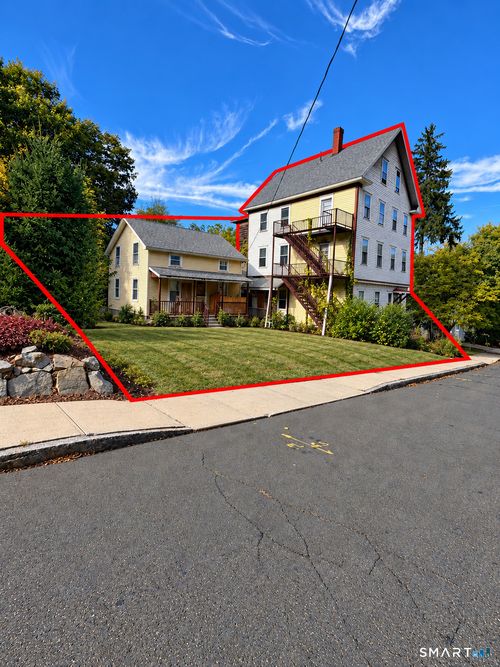 132 High St, Vernon, CT, 06066-6735 | Card Image