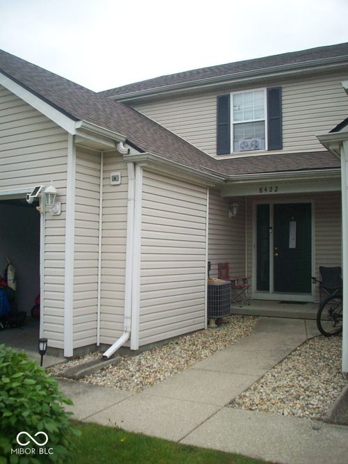 8422 Hague Rd, Indianapolis, IN, 46256-3439 | Card Image