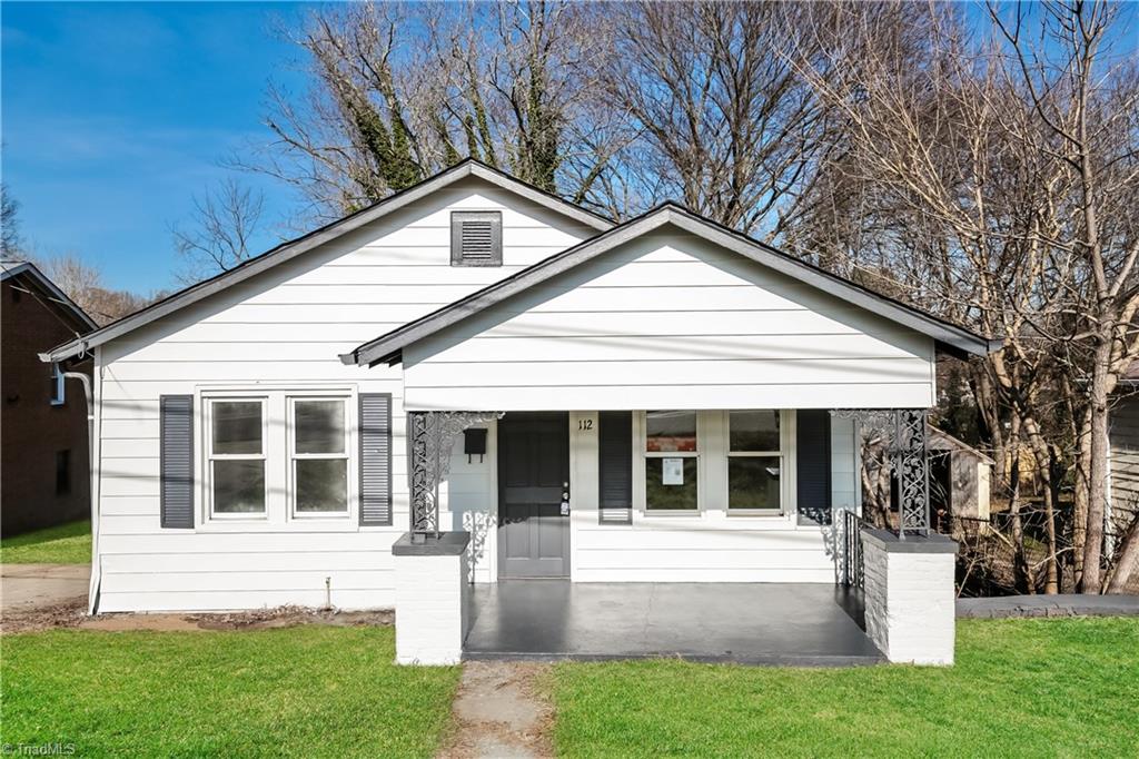 Dellabrook Rd, Winston Salem, NC 27105