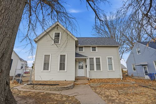 1508 W Lombard St, Davenport, IA, 52804-2120 | Card Image