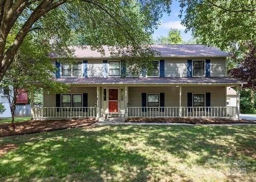209 Evergreen Dr, Winston Salem, NC, 27106-4919 | Card Image