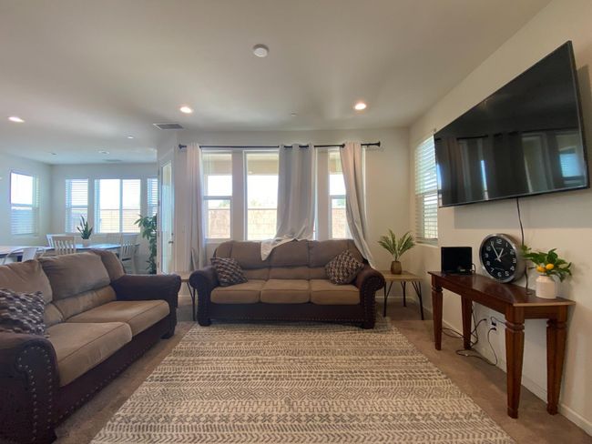680 N Elise Ln, House other with 3 bedrooms, 0 bathrooms and null parking in Fresno CA | Image 4