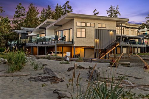 19-9022 Clarkson Ave, Black Creek, BC, V9J1B3 | Card Image