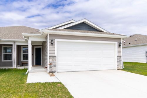 4404 Ne 13th Street, Ankeny, IA, 50021 | Card Image