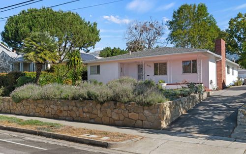 2120 State St, Santa Barbara, CA, 93105-3556 | Card Image