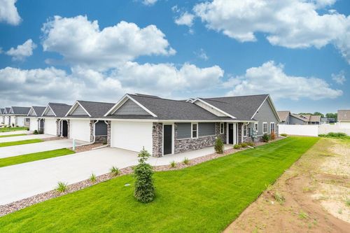 1623 Red Clover Street, HOLMEN, WI, 54636 | Card Image