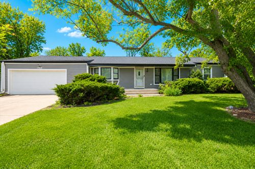 1635 Dun Lo Dr, Arlington Heights, IL, 60004-1720 | Card Image