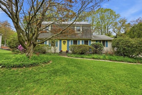 6 Woodlawn Rd, Hadley, MA, 01035 | Card Image