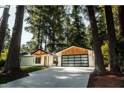 6375 Sw Dawn St, Lake Oswego, OR, 97035-7911 | Card Image