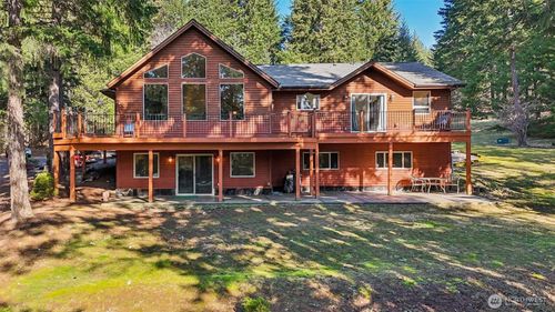 232 Upper Lakeview Rd, White Salmon, WA, 98672-8105 | Card Image