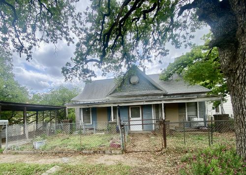403 W 5th St, Cisco, TX, 76437-2623 | Card Image