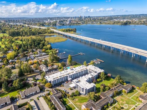 apt-406-2502 Canterbury Ln E, Seattle, WA, 98112-2562 | Card Image