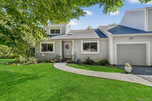 103 Norfolk Ct, Yorktown Heights, NY, 10598-1038 | Card Image