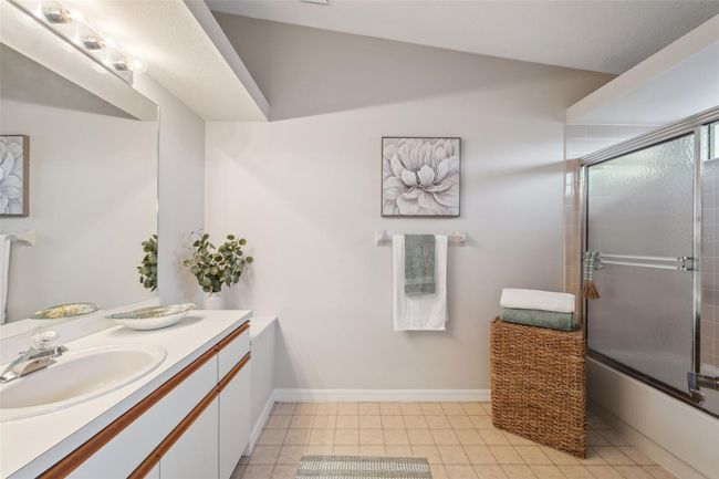 third floor bathroom | Image 42